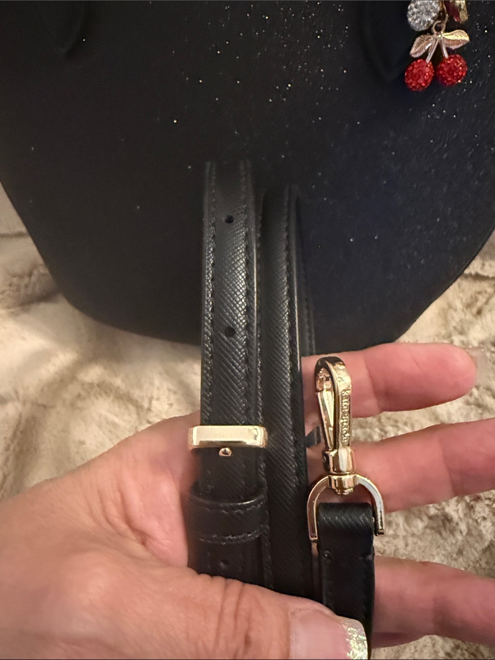 kate spade black crossbody tote with gold logo and cherry charm - Picture 4 of 9